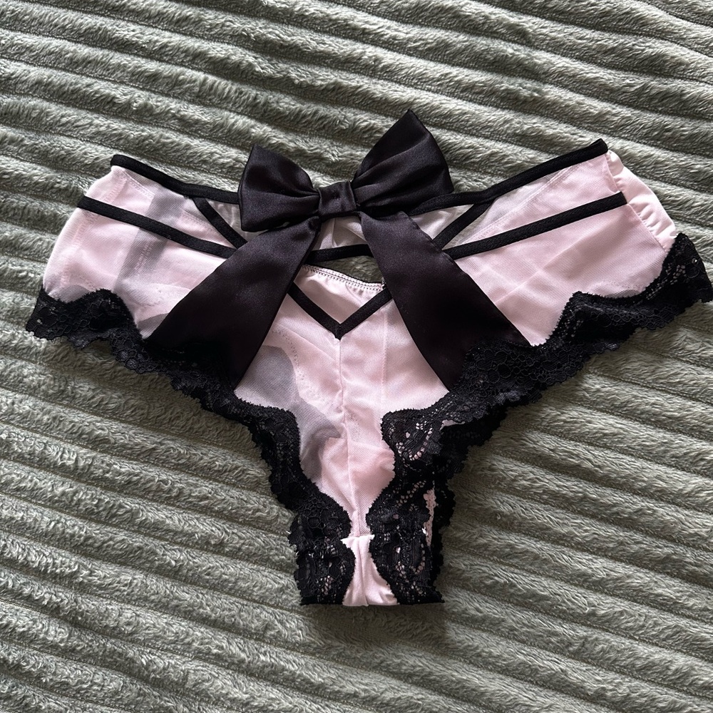 Victoria's Secret Pink and Black Lace Cheeky Panties